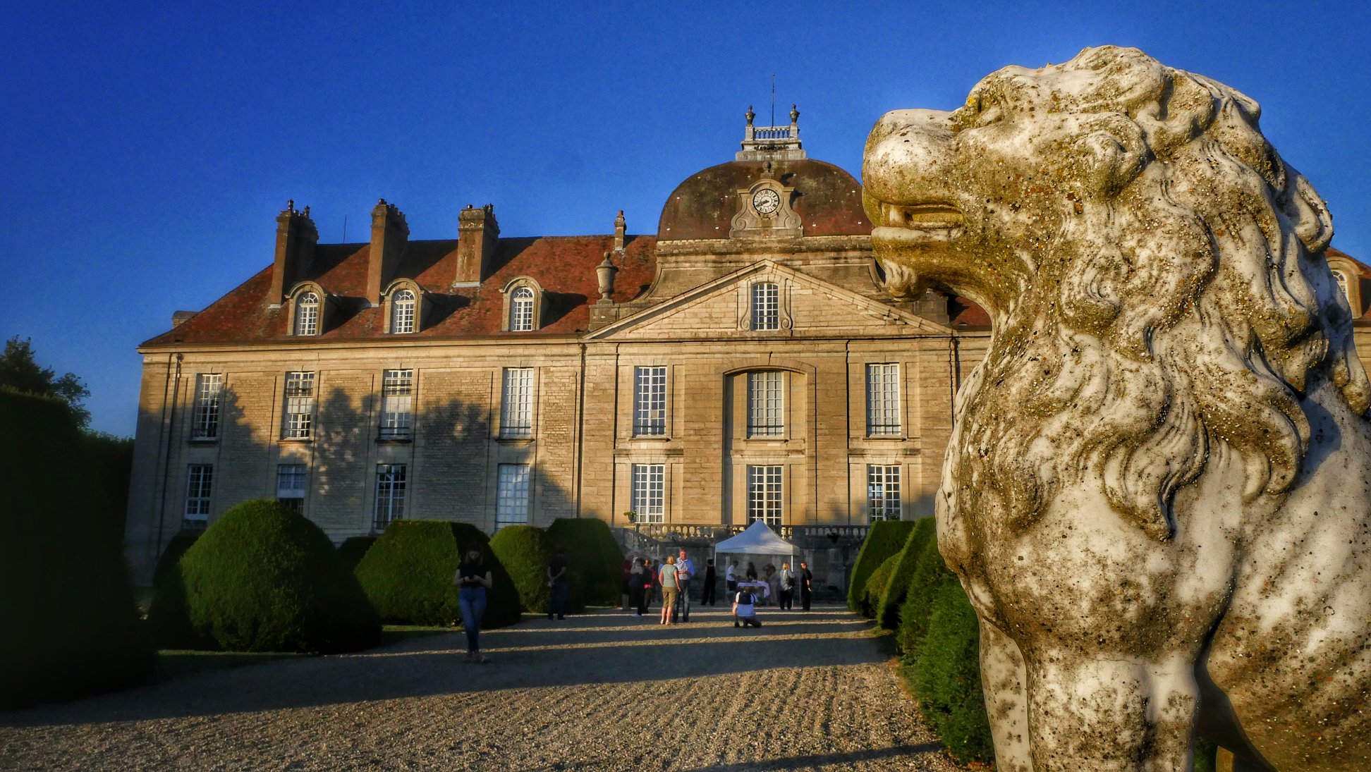 Château de Fontaine-Française - Vue 9